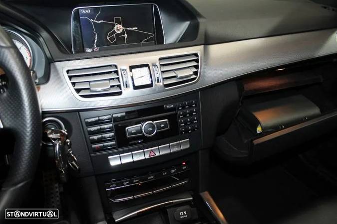 Mercedes-Benz E 300 Bluetec Hybrid Avantgarde - 18