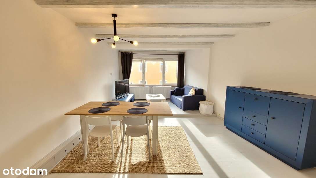 Mieszkanie, 83,58 m², Jelenia Góra-1