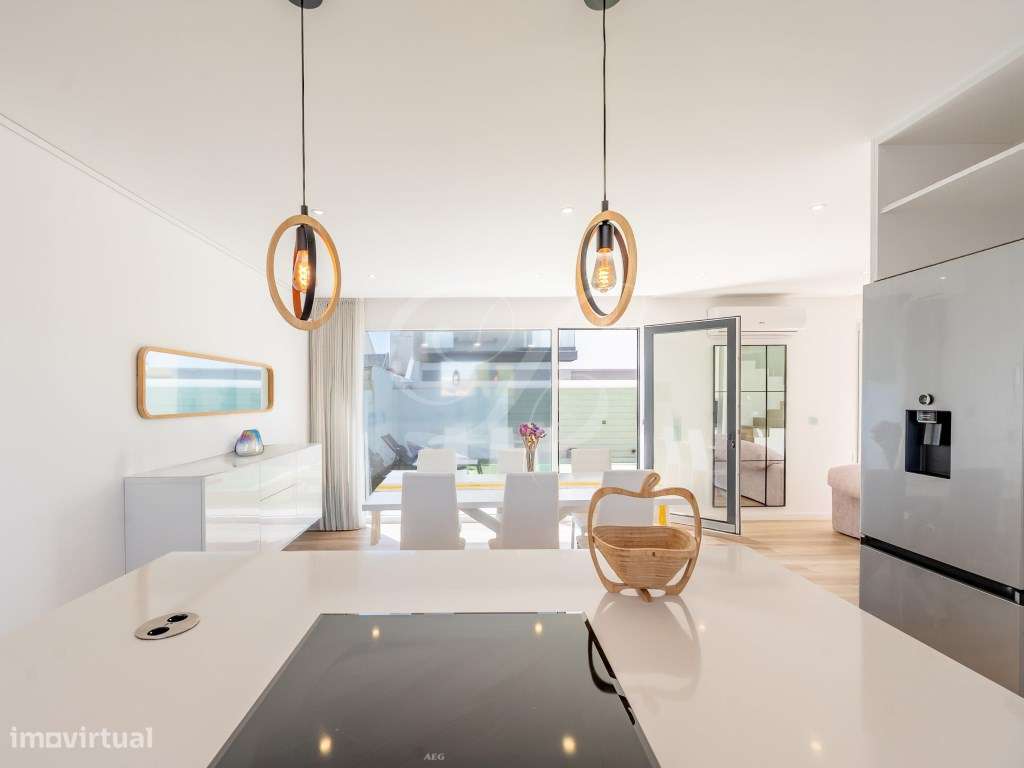 Moradia T3 c/ piscina e barbecue | Cascais-12