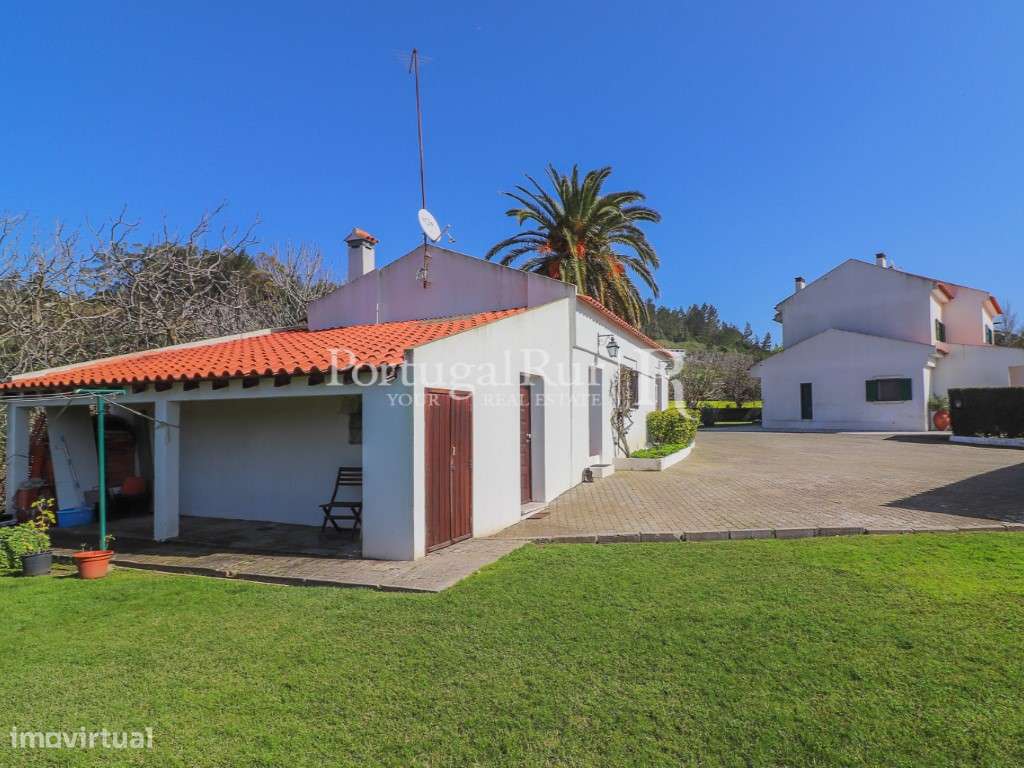 Quintinha com várias habitações em Vila Franca de Xira-56