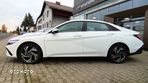 Hyundai Elantra 1.6 Executive CVT - 3