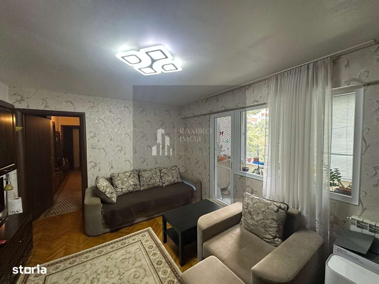 3 camere zona Bd Alexandru Obregia/CENTRALA/PARCARE xy