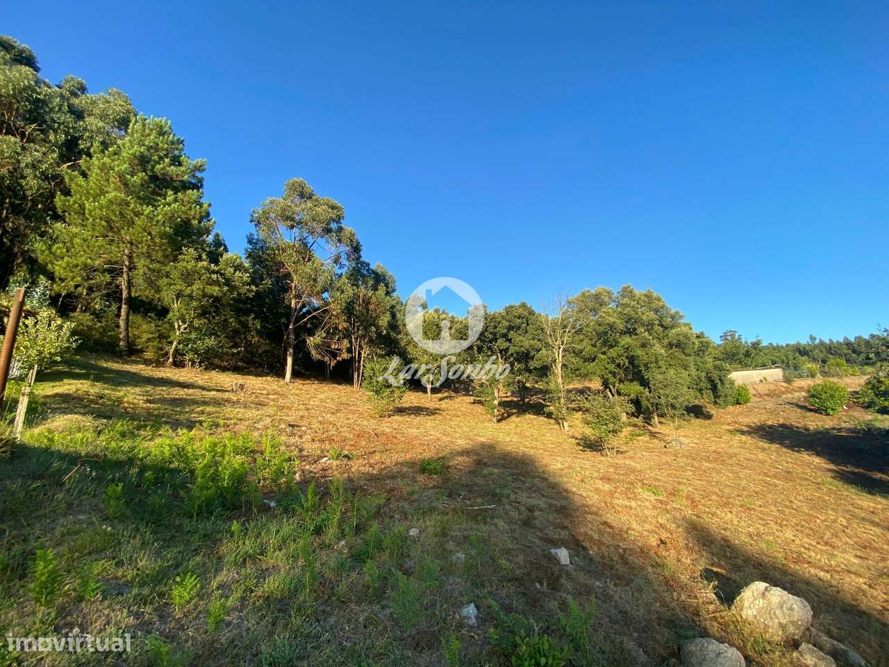 Land for sale in Felgueiras, Portugal — €67,500