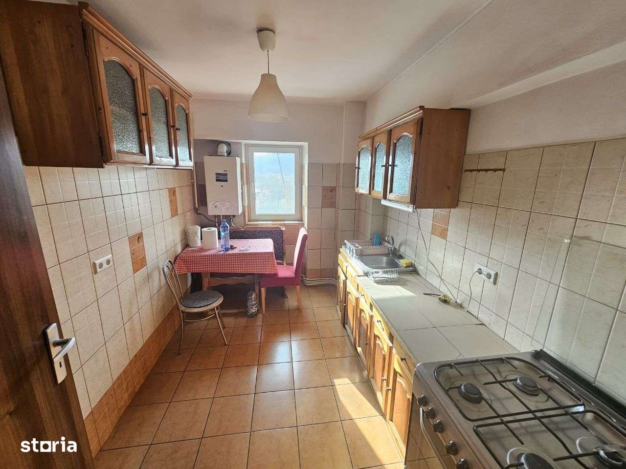 Mutare Imediata 3 camere Nicolina-Clopotari-3