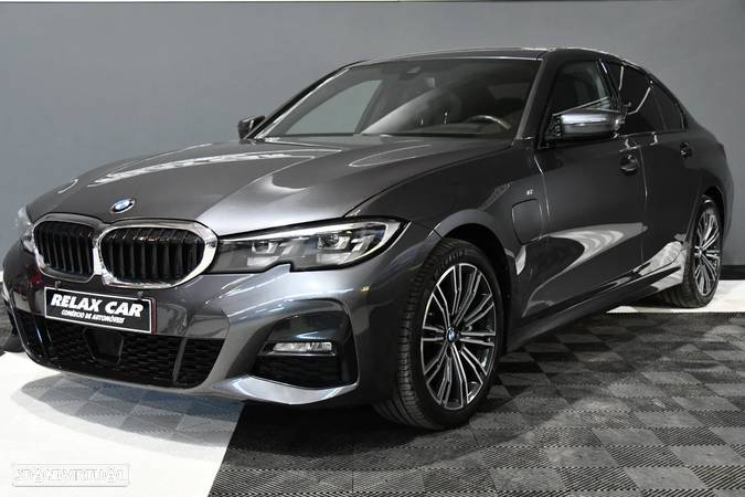 BMW 330 e Aut. M Sport - 1