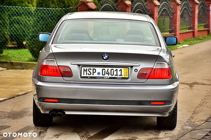 BMW Seria 3 320Ci - 16