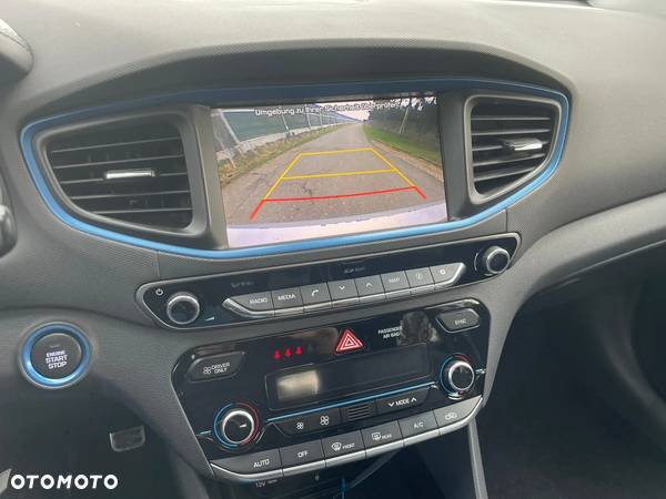 Hyundai IONIQ hybrid Platinum - 8