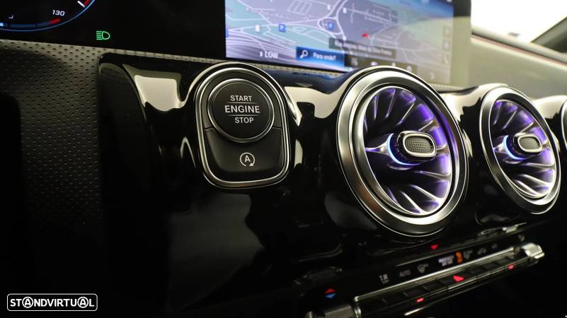 Mercedes-Benz CLA 200 Shooting Brake AMG Line Aut. - 19