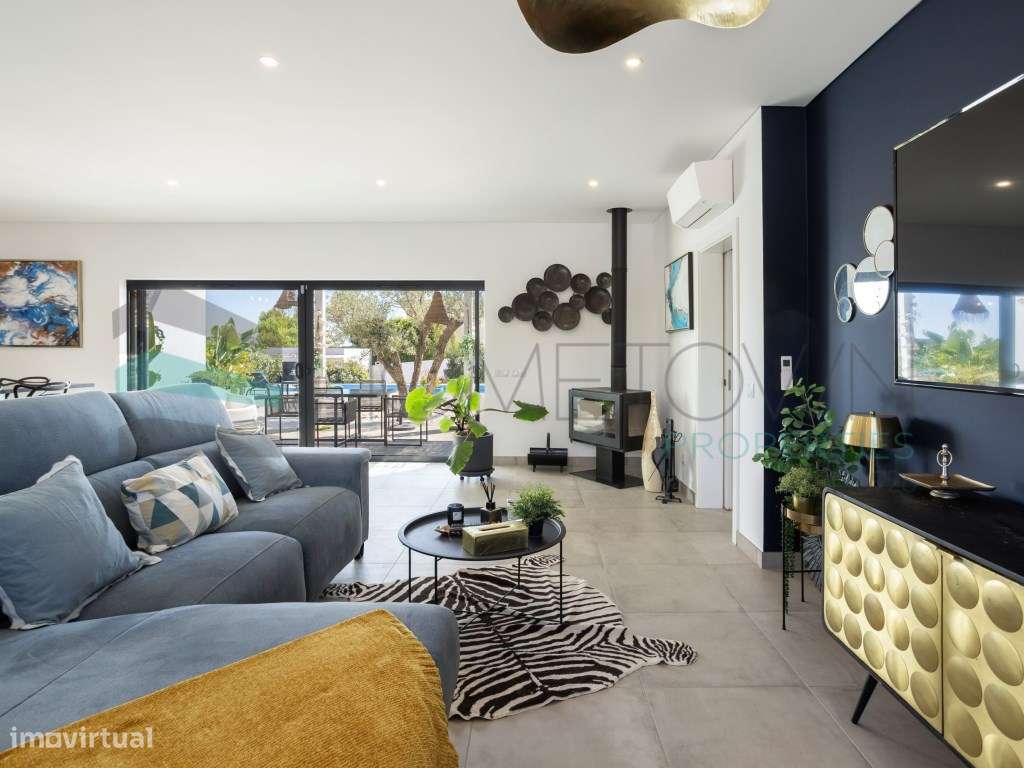 Moderna Moradia Térrea T3 com Anexo e Piscina perto Moncarapacho - Grande imagem: 3/32