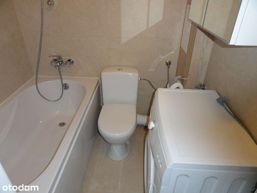 Trzy pokoje na drugim piętrze z dużym tarasem w okolicy "Tęczy" !-9