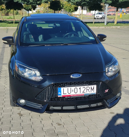 Ford Focus ST - 5