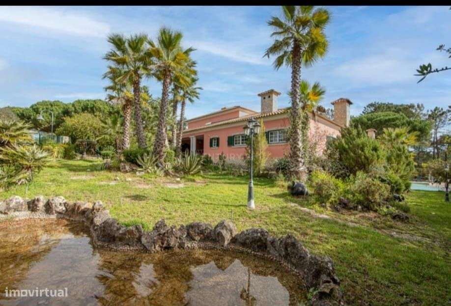 Moradia de Luxo T7 na quinta do Peru-10