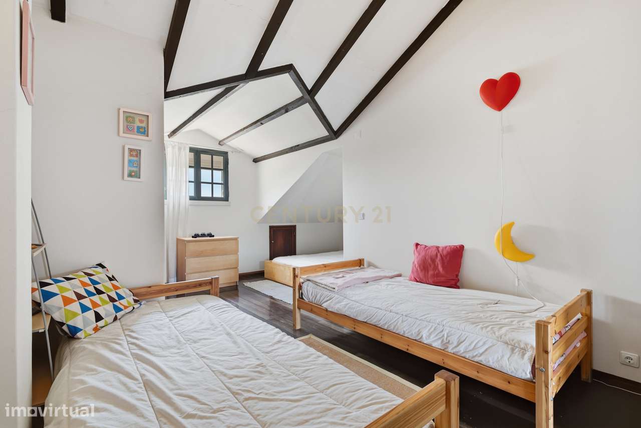 Duplex T2+2 em Lourinhã com Terraço e Proximidade à Praia-36