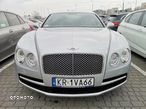 Bentley Continental Flying Spur V8 - 3