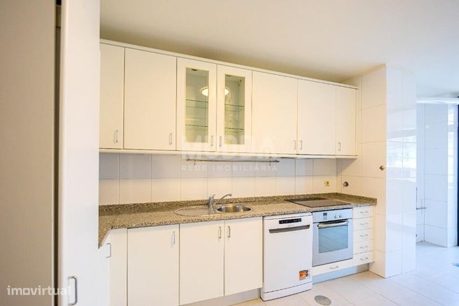 Apartamento T3 para venda - VISTA MAR - PRAIA-12