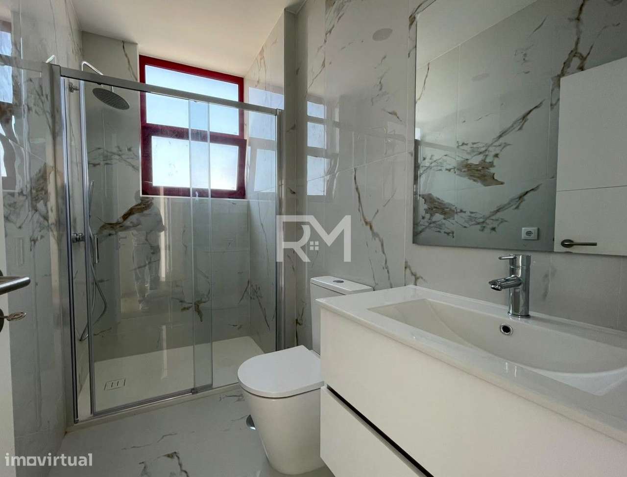APARTAMENTO T2 EM REMODELAÇÃO COM TERRAÇO E COM VARANDA | CENTRO DE...-7