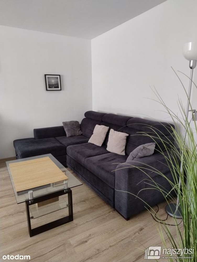 Kołobrzeg-mieszkanie 3 pokojowe w ścisłym centrum - Pełny obrazek: 2/12