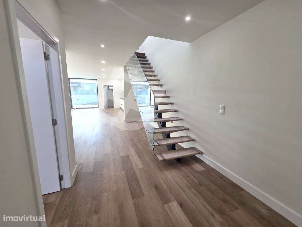 Moradia T4 c/ Jardim - Aradas | Aveiro - Grande imagem: 5/21