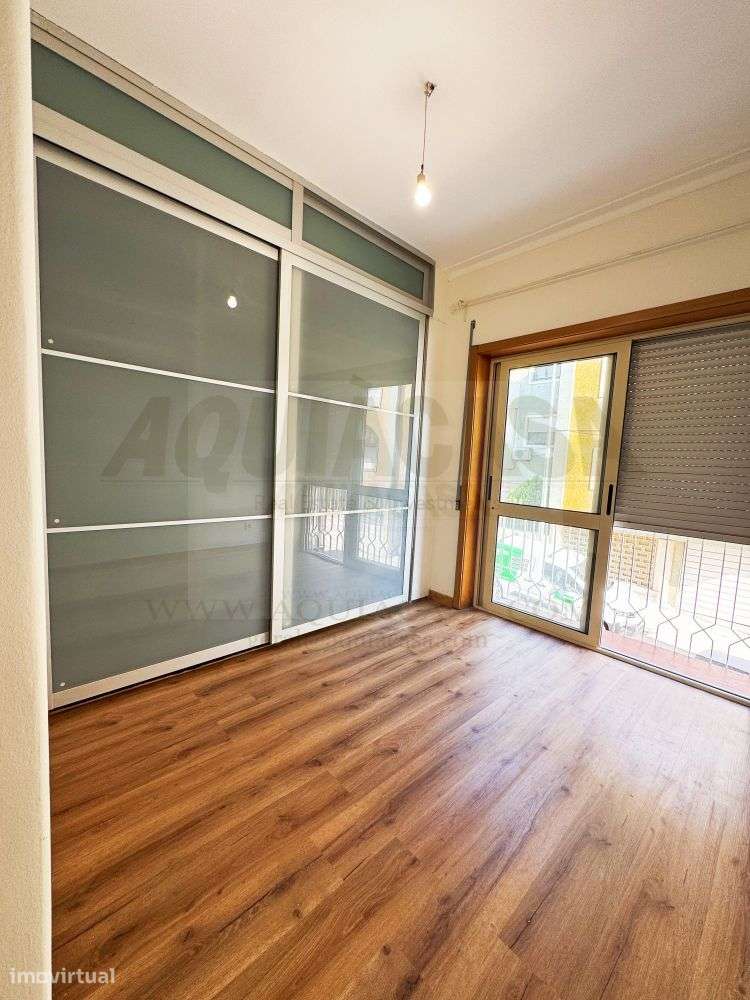 Apartamento T3 Renovado no Bonfim, Porto | 2 Casas de Banho-16