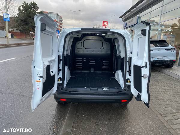 Ford Transit Courier Van Trend - 12
