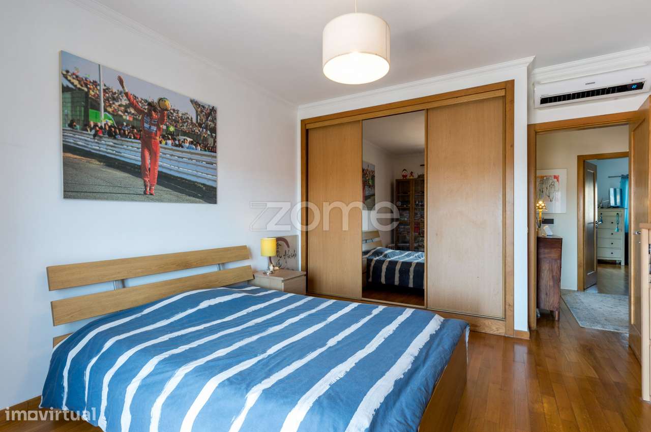 Moradia T4+1, com piscina-47