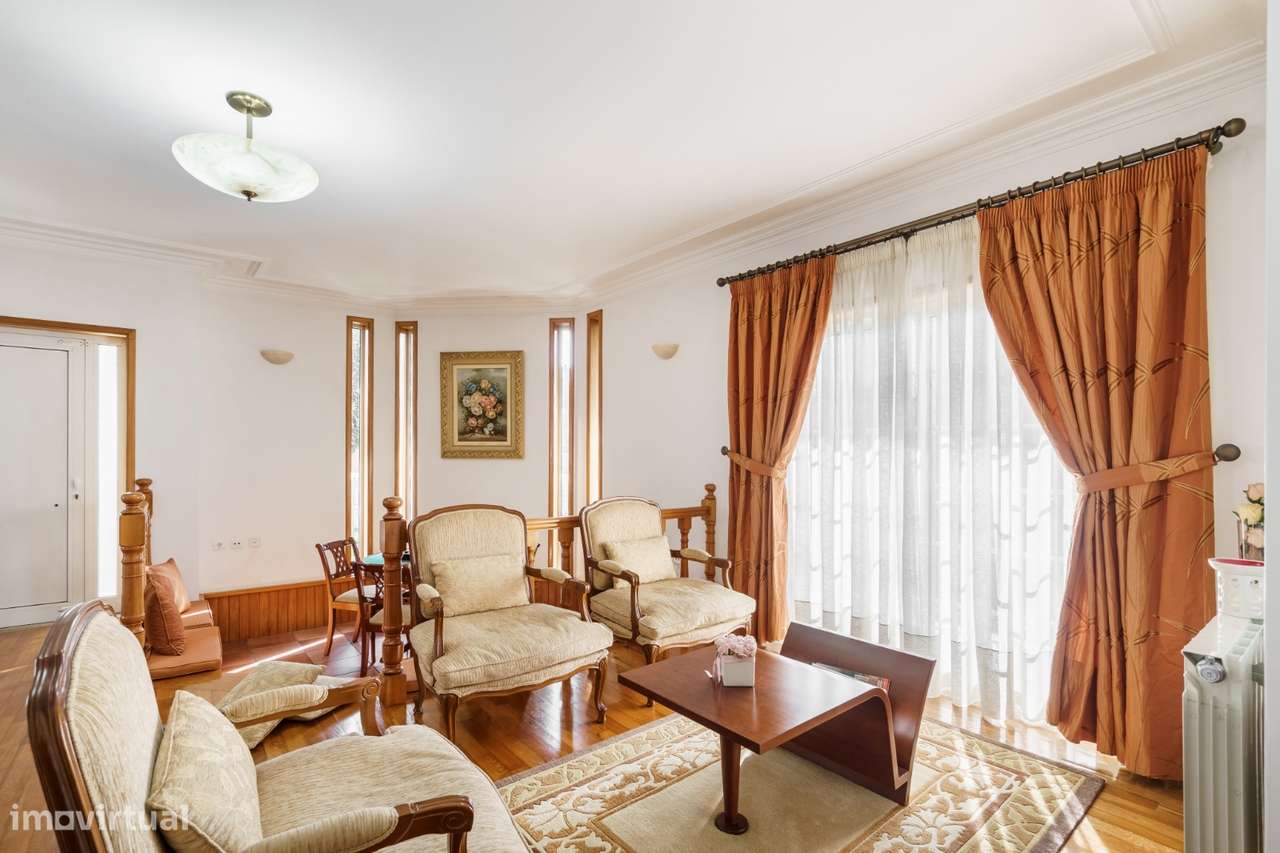 Moradia T3 com Piscina e Jardim em Galegos, Barcelos-10