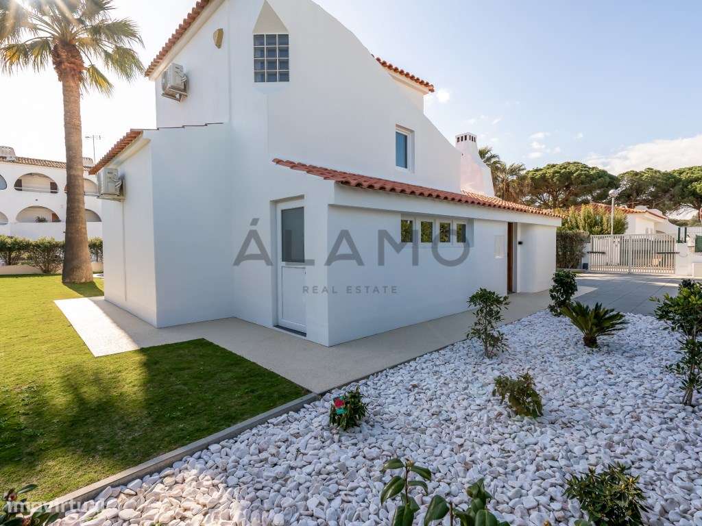 Villa Renovada de Charme com Piscina e Jardim às Portas de Vilamoura - Grande imagem: 3/31