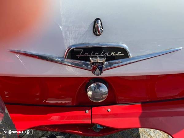Ford Thunderbird - 19