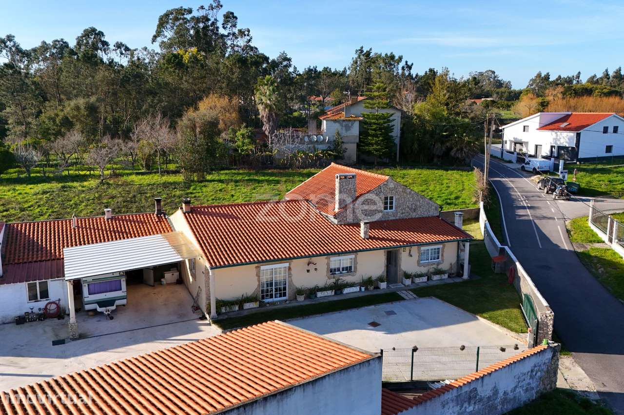 Moradia T4 localizada nas Alhadas, Figueira da Foz - Grande imagem: 3/45