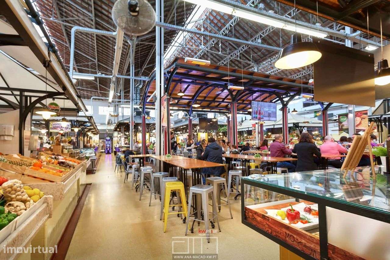 Lisboa, Campo de Ourique - Imóvel c/ projeto aprovado, para Moradia T5-11