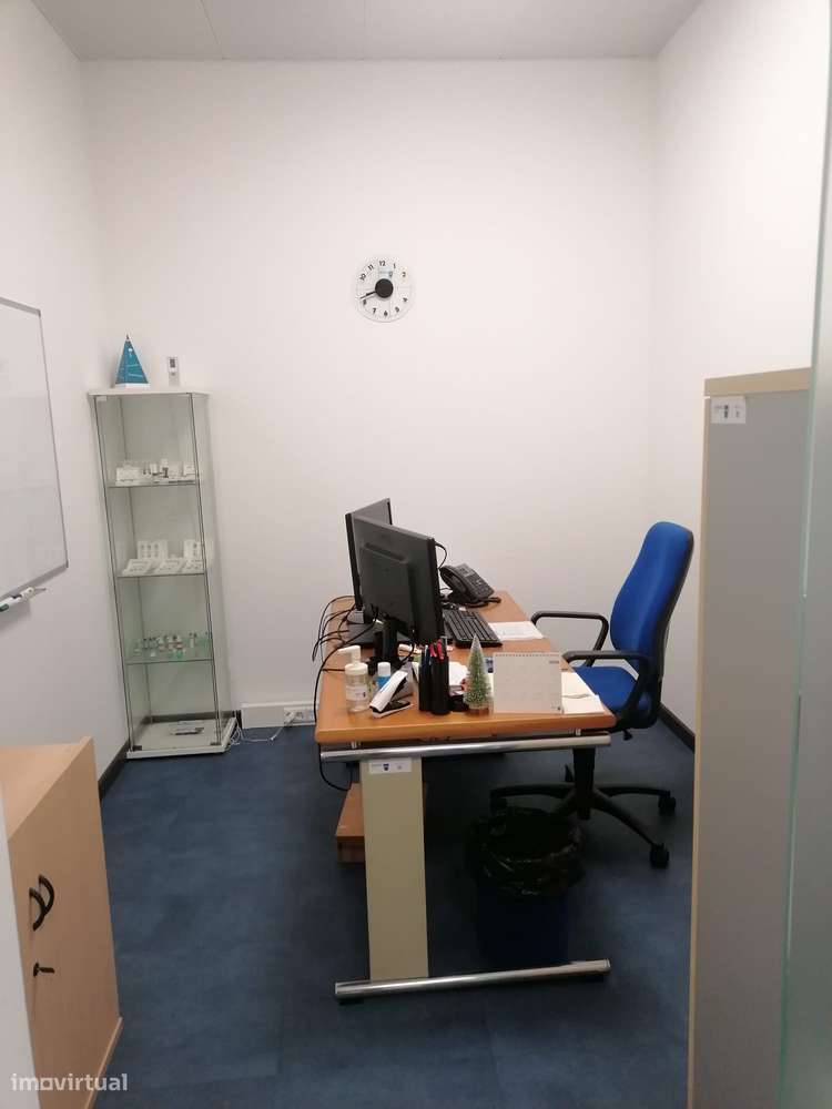 Escritório junto Futura linha metro Rubi-6