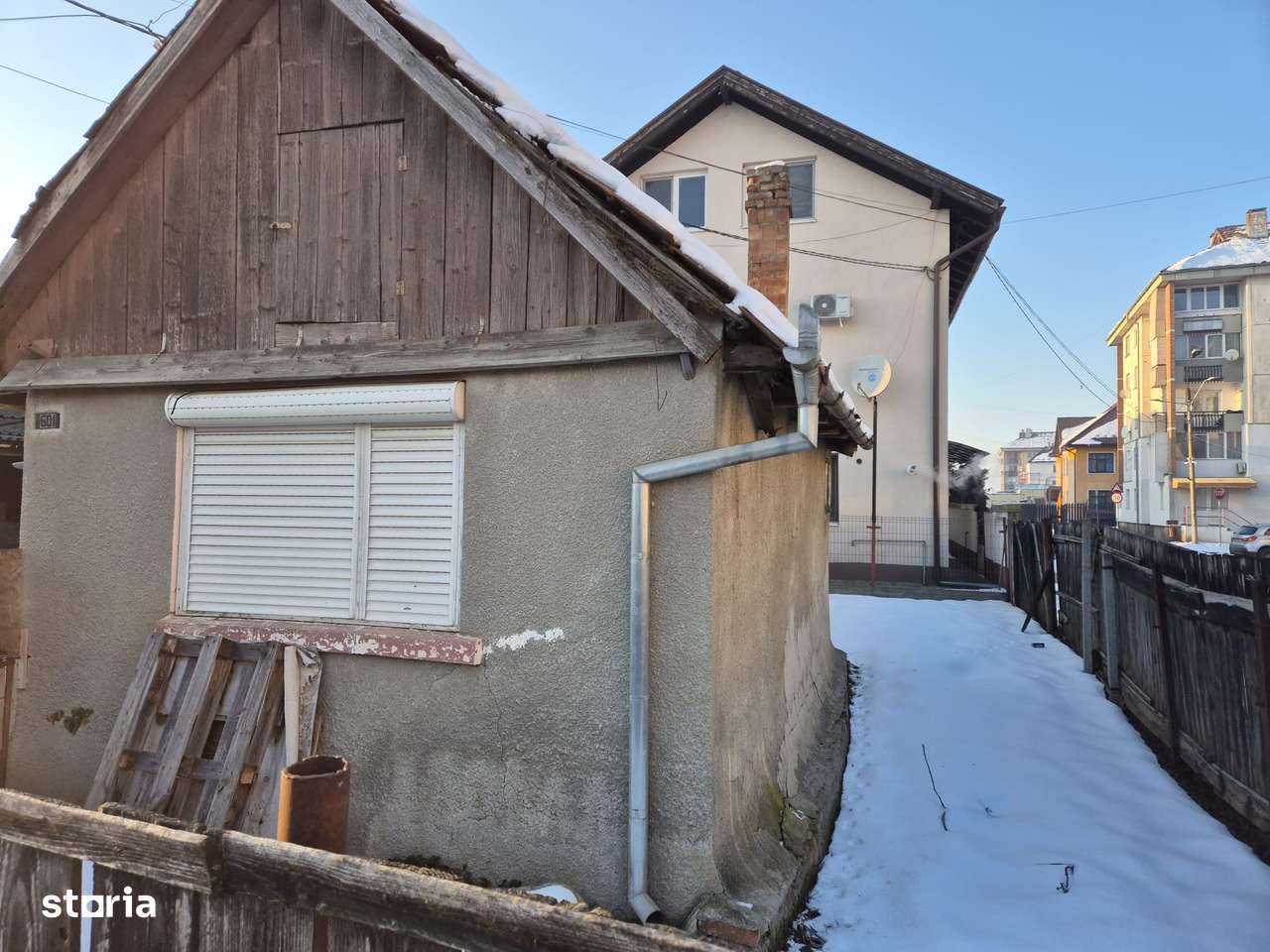 Vand  casa de demolat,proiect afacere,casa de locuit, Cristesti,Centru-17