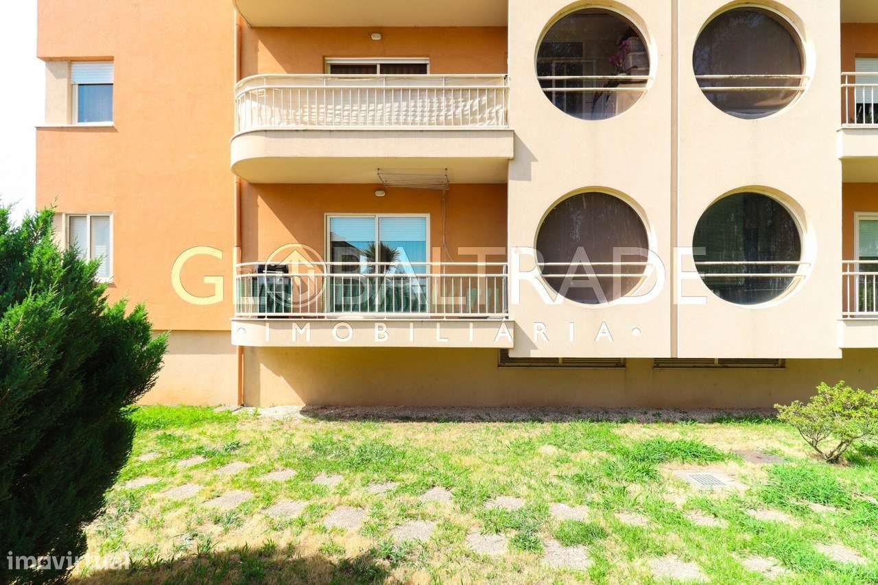 Apartamento T2 Renovado em Rio Tinto-55