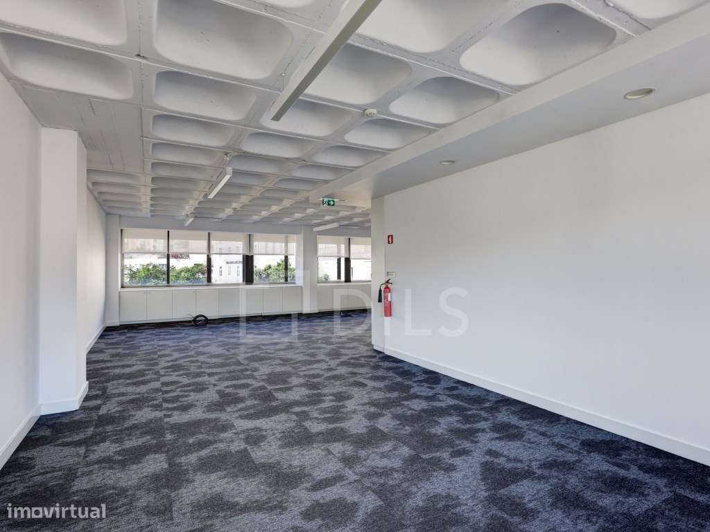 Escritório para arrendamento -Av. D. Carlos I 44 - Grande imagem: 5/17