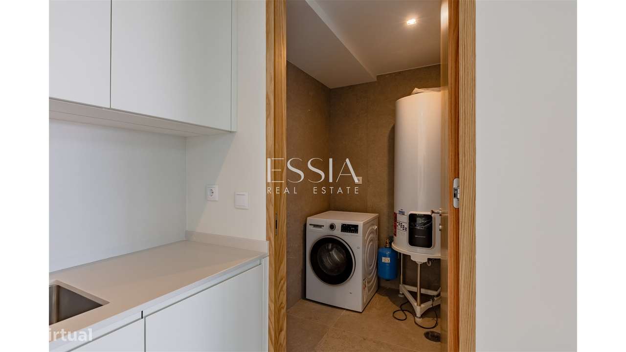 T3 Varandas Vista Rio Box Privativa Garagem Campanhã-6