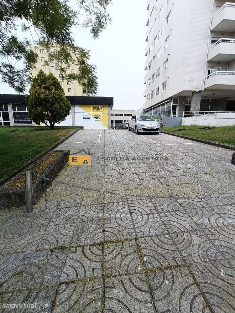 Loja  com 4 frentes Centro - Grande imagem: 2/11