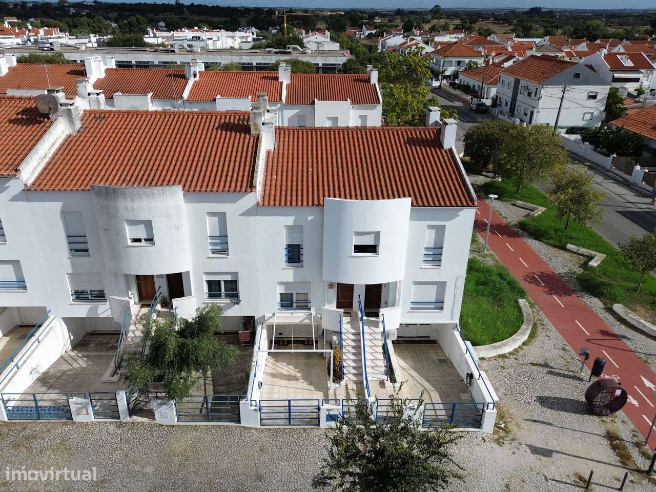 Moradia T3 com Garagem, Escritório e Quintal | Évora-47
