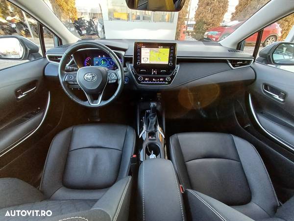 Toyota Corolla 1.8 HSD Exclusive interior Negru - 9