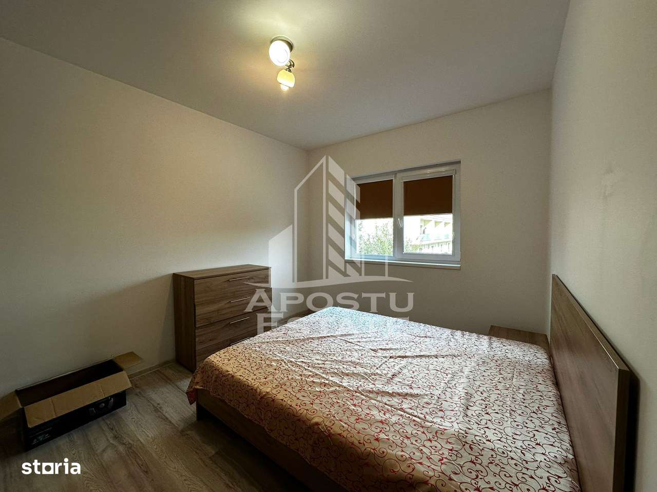Apartament 2 camere, centrala proprie, loc de parcare, Giroc - Imagine principală: 4/8