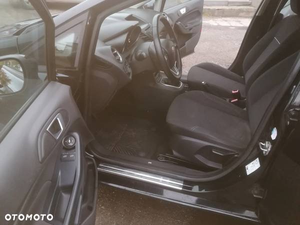 Ford Fiesta 1.0 Platinium X - 11