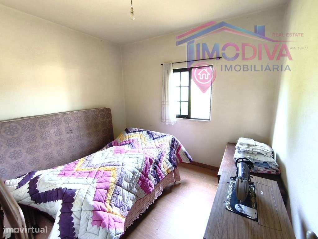Moradia T3 com Terreno Plano de 1.000 m² a 5 minutos de Figueiró do...-12