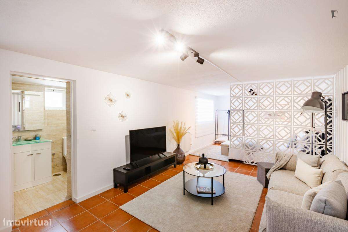 Estúdio - localizado em Vila nova de gaia - Grande imagem: 4/19