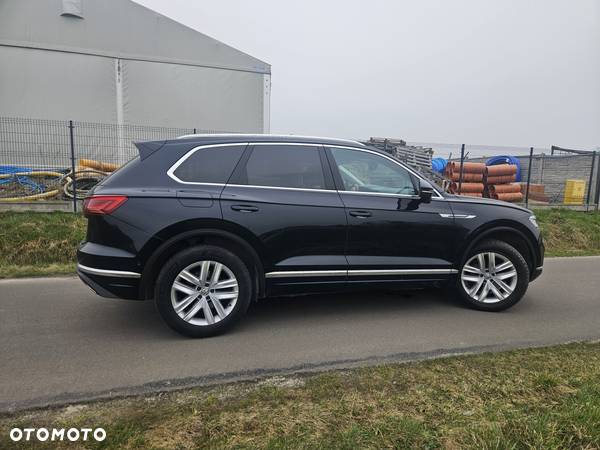 Volkswagen Touareg 3.0 V6 TDI 4Motion DPF Automatik Drive - 9