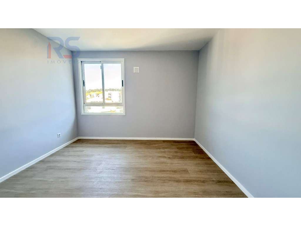 T3 renovado c/varanda e garagem (2 andar sem elevador)-15