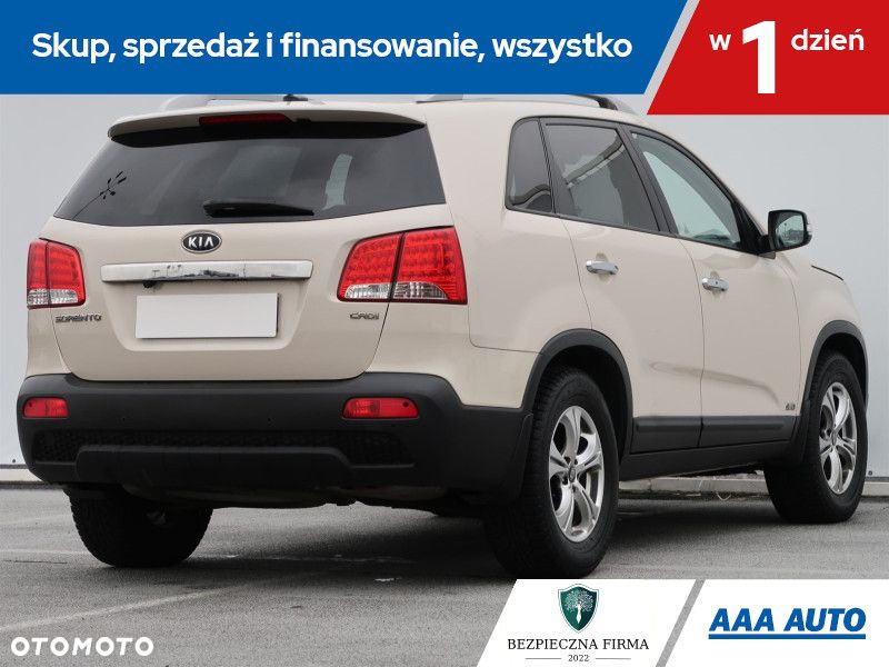 Kia Sorento - 6