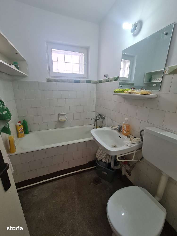 2 camere Obor , parter  sup 53 mp - Imagine principală: 3/5