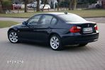 BMW Seria 3 318i - 14