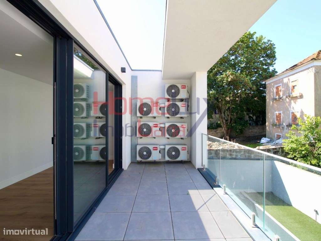 Moradia Exclusiva com Jardim na Boavista-37