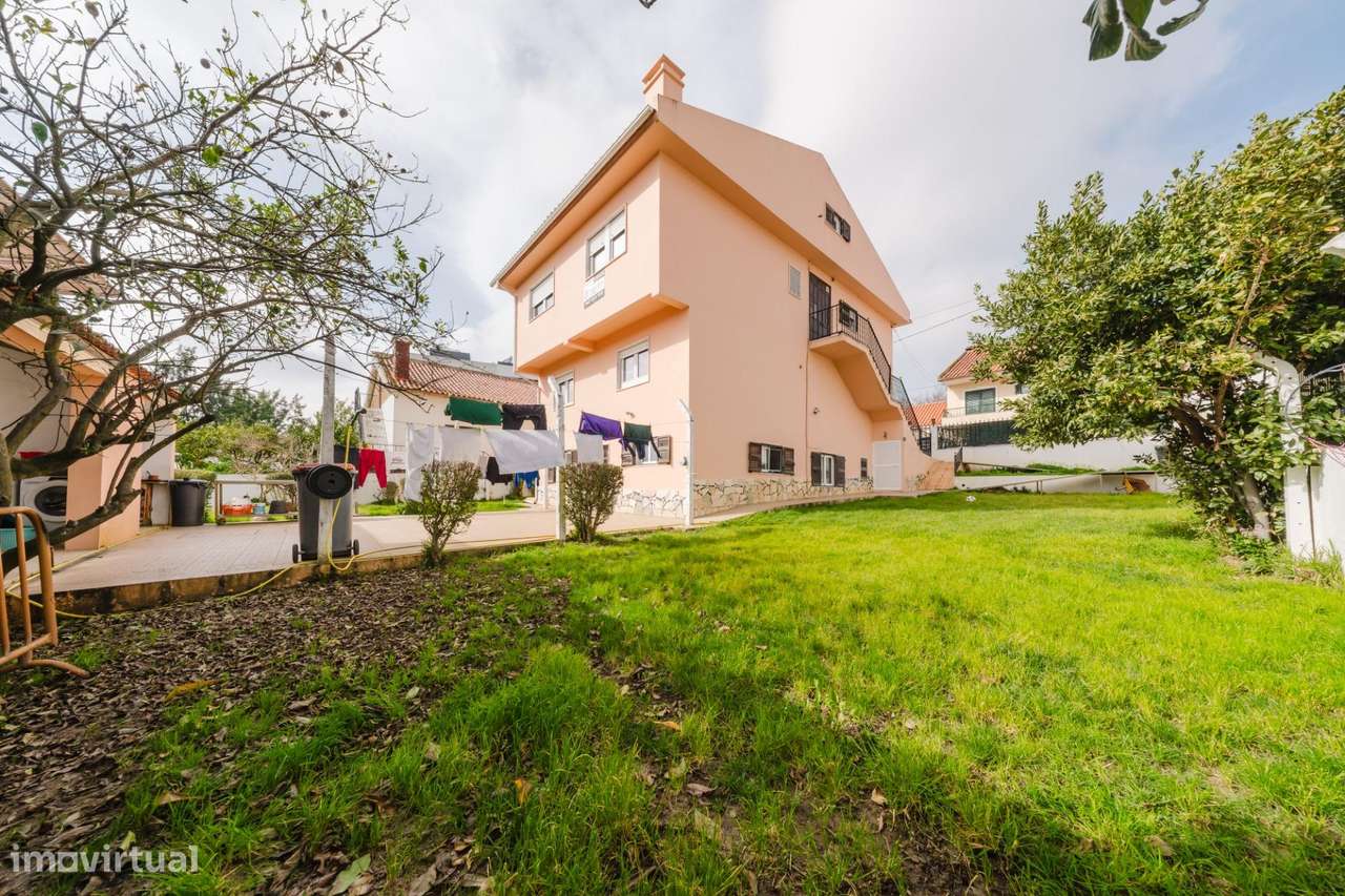Moradia Independente em Caneças, Odivelas - T3+5-35
