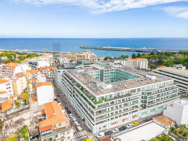 Apartamento T3 no centro da cidade do Funchal-56